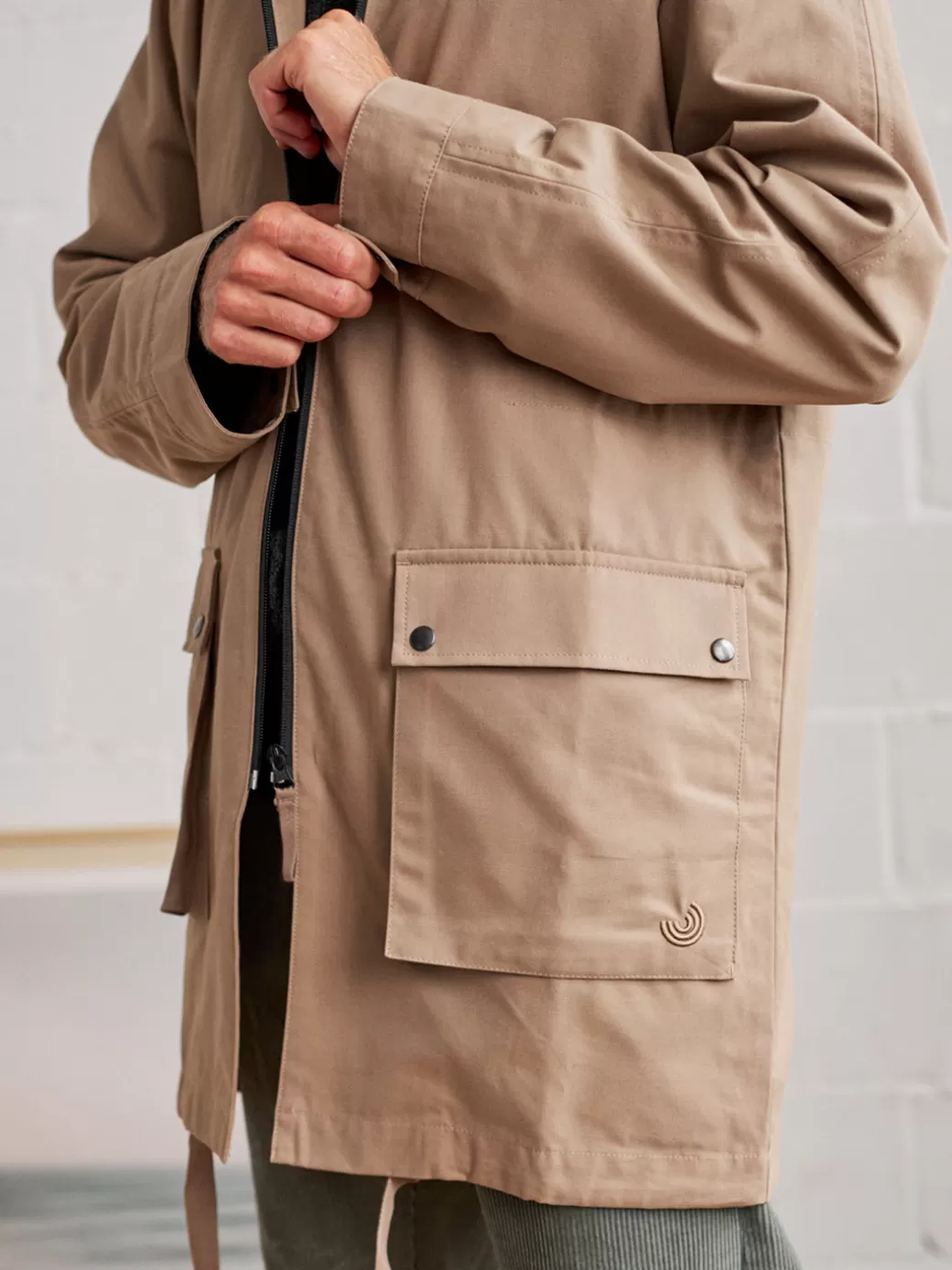 Sale Twothirds Pelican-Sepia